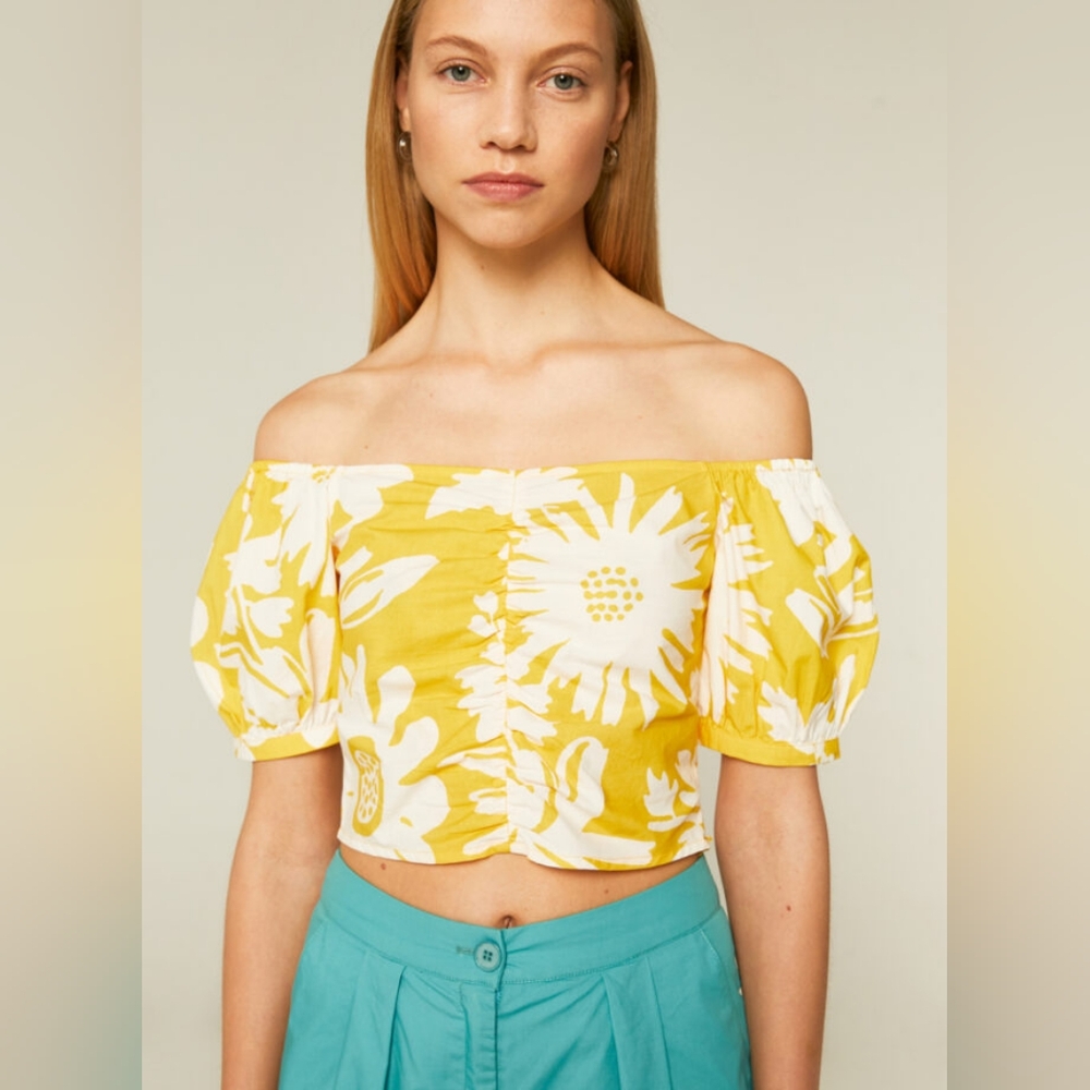 💛🤍 Compania Fantastica 100% Cotton Floral Cropped Off The Shoulder Top, XL